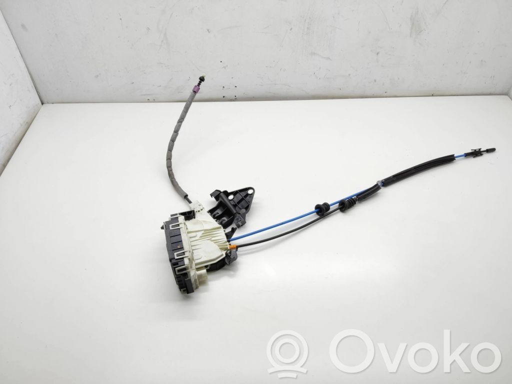 Mercedes-Benz GLK (X204) Zamek drzwi tylnych 