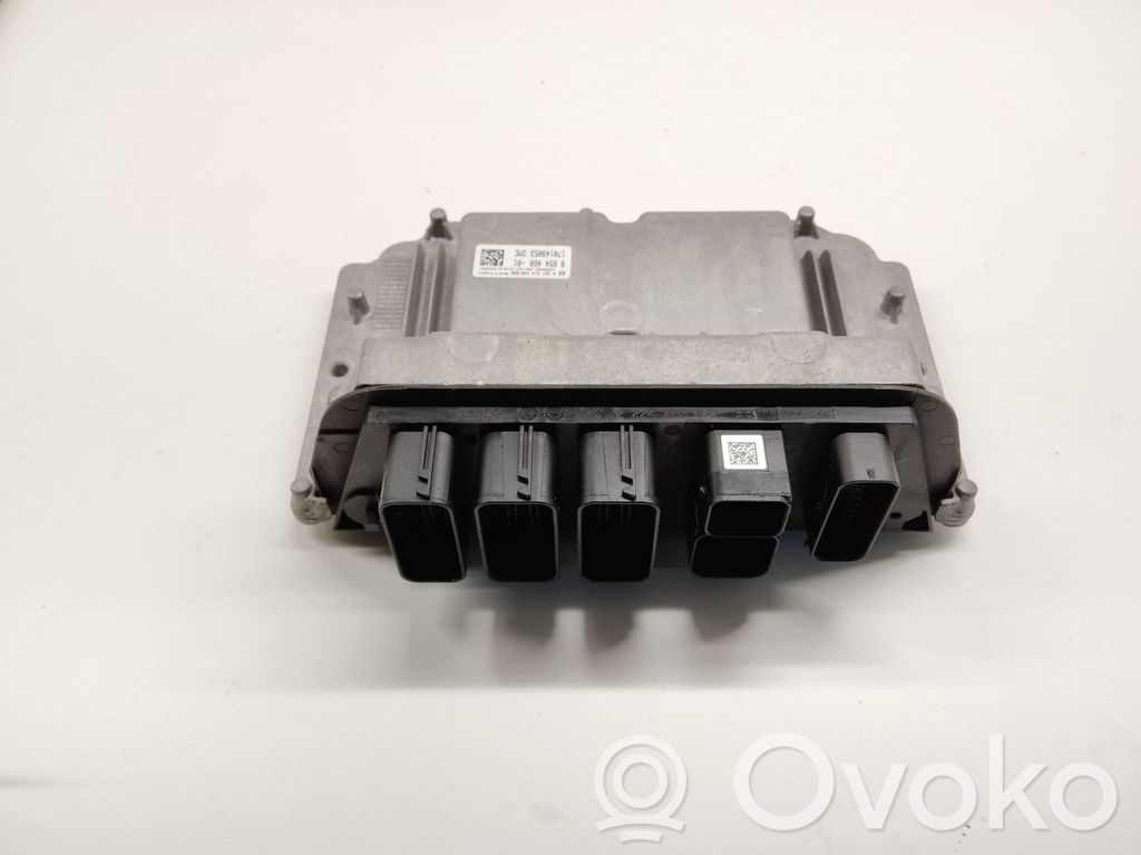BMW 2 F45 Engine control unit/module 