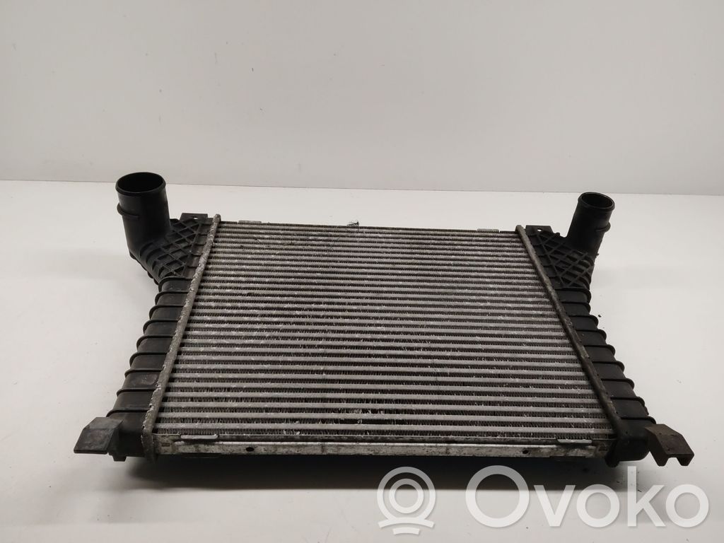 Dodge Nitro Interkūlerio radiatorius 