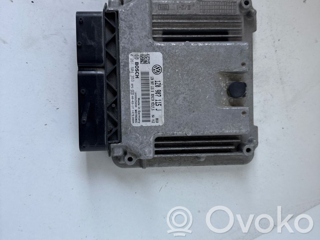 Skoda Octavia Mk2 (1Z) Engine control unit/module 