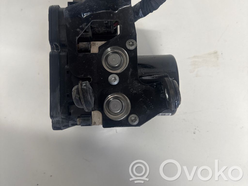 Volvo V70 ABS Blokas 
