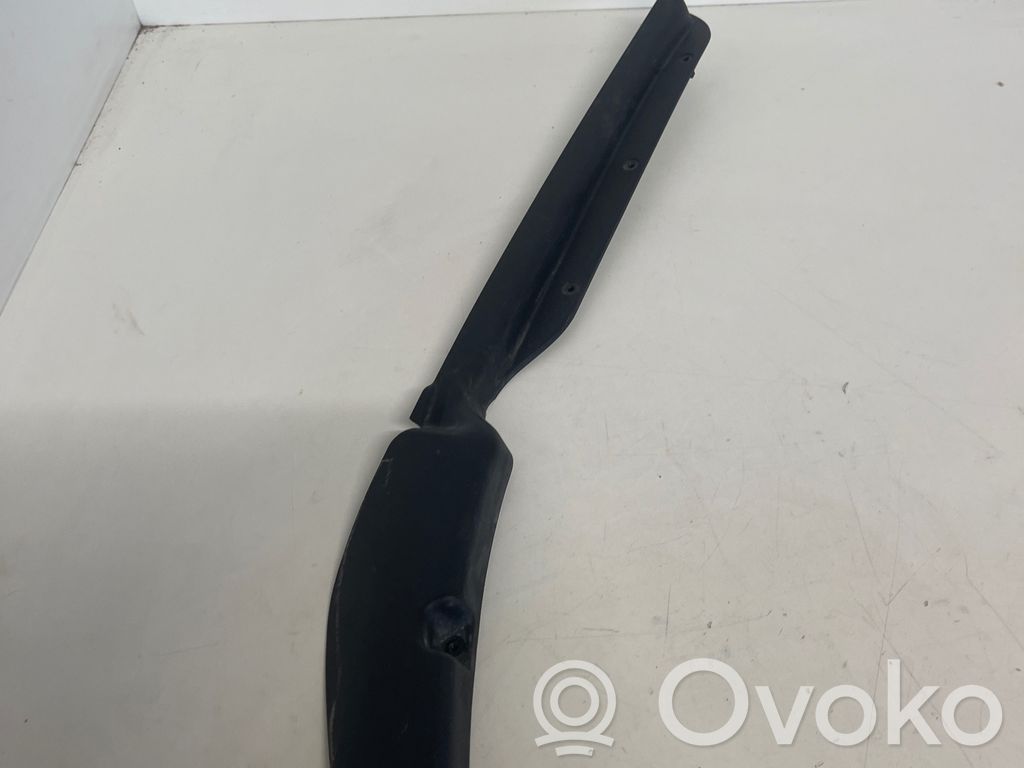 Citroen C5 Mască capotă portbagaj 