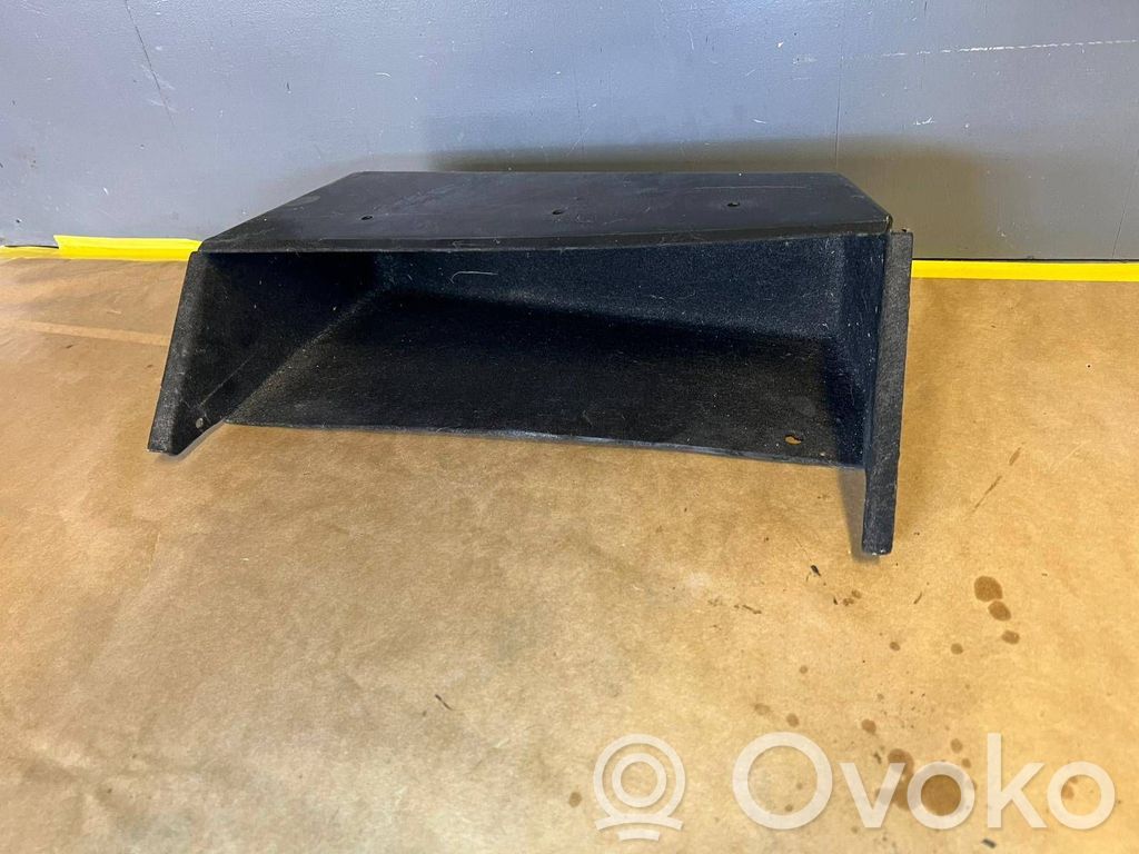 Glove box