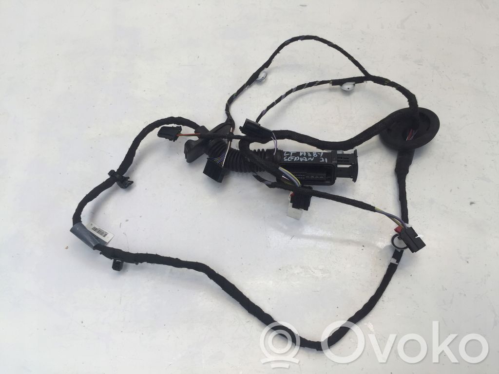 Audi A3 8Y Cableado de puerta trasera 