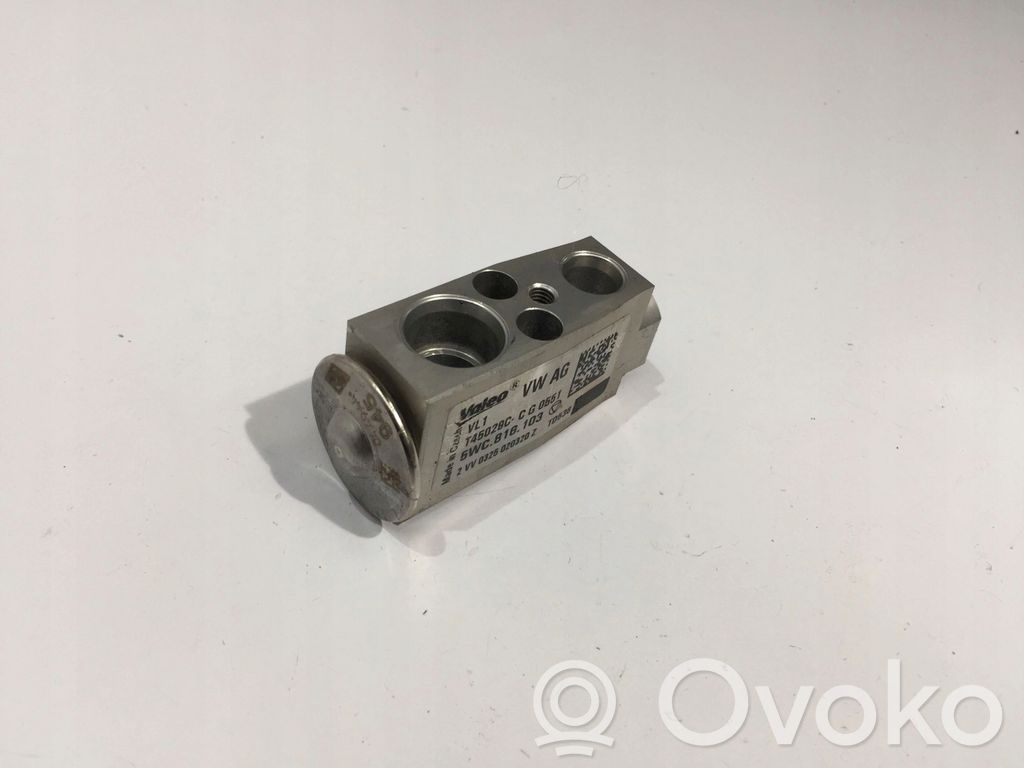Ilmastointilaitteen laajennusventtiili (A/C)   5WC816103