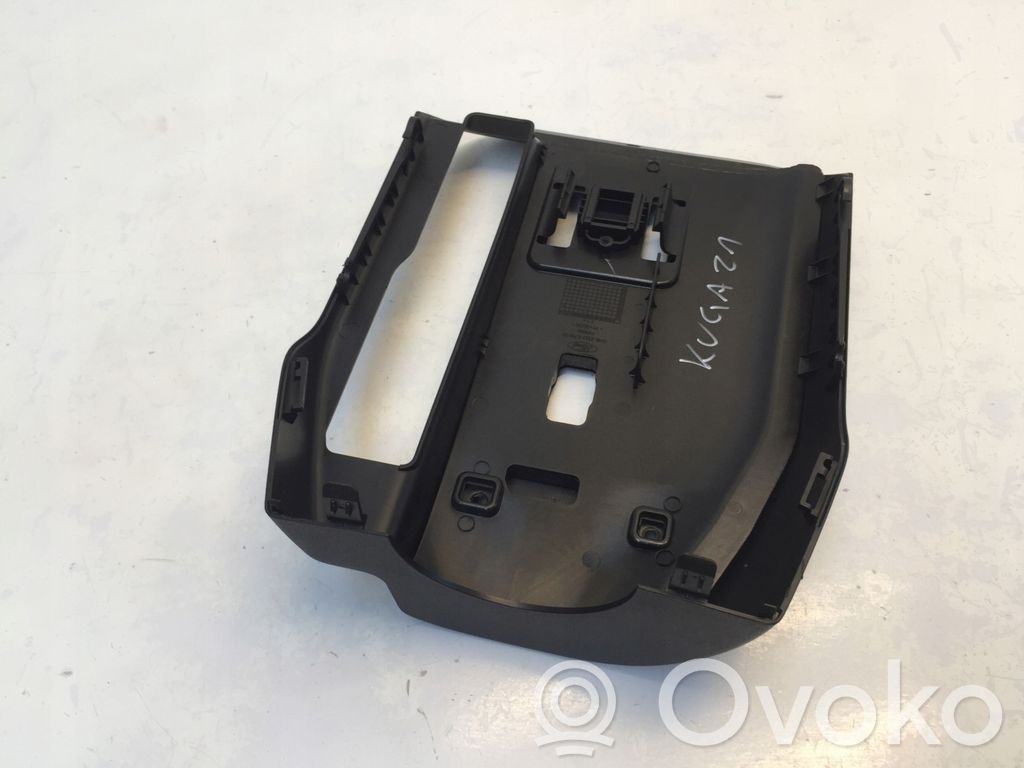 Ford Kuga III Ohjauspyörän pylvään verhoilu 