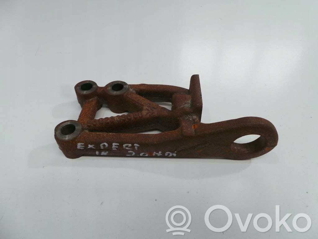 Peugeot Expert Engine mounting bracket 