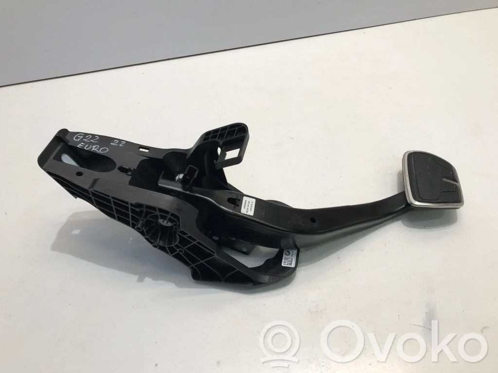 BMW 4 G22 G23 G24 G26 Jarrupoljin 