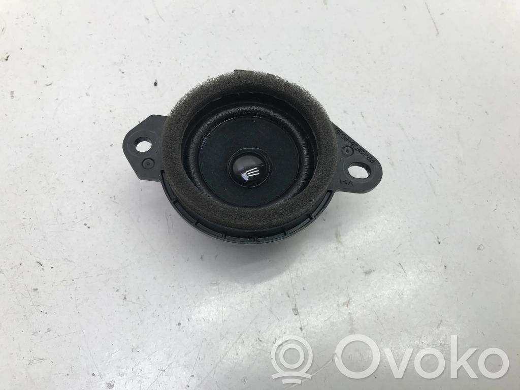 Mazda CX-60 Subwoofer-bassokaiutin 