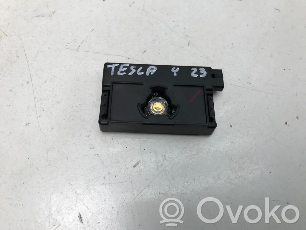 Tesla Model Y Other interior light 