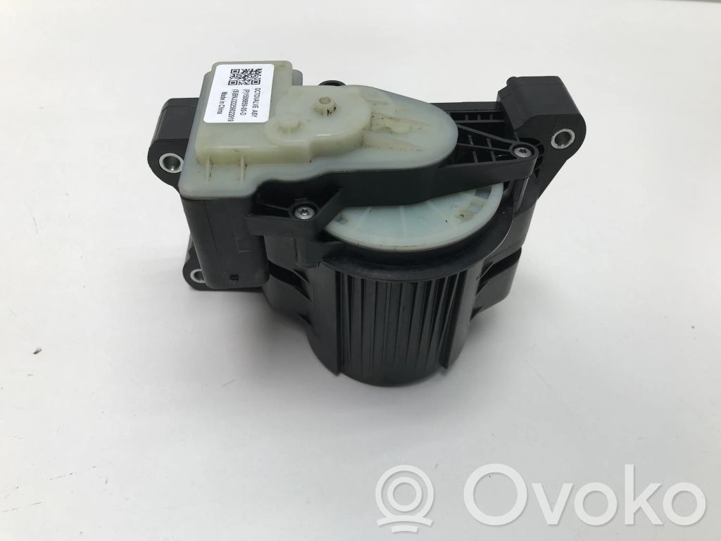 Tesla Model Y Water pump 