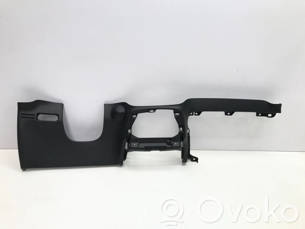 Volvo XC40 Dashboard lower bottom trim panel 