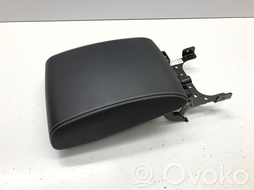 Jaguar I-Pace Armrest 