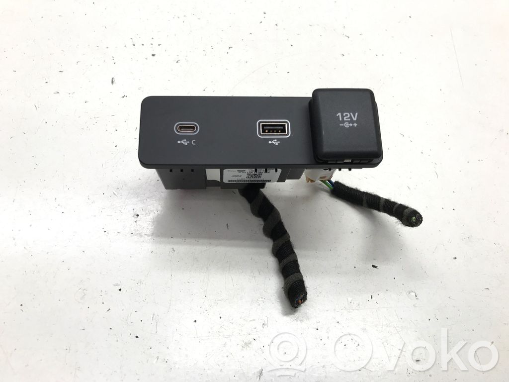 Jaguar I-Pace Enchufe conector USB 