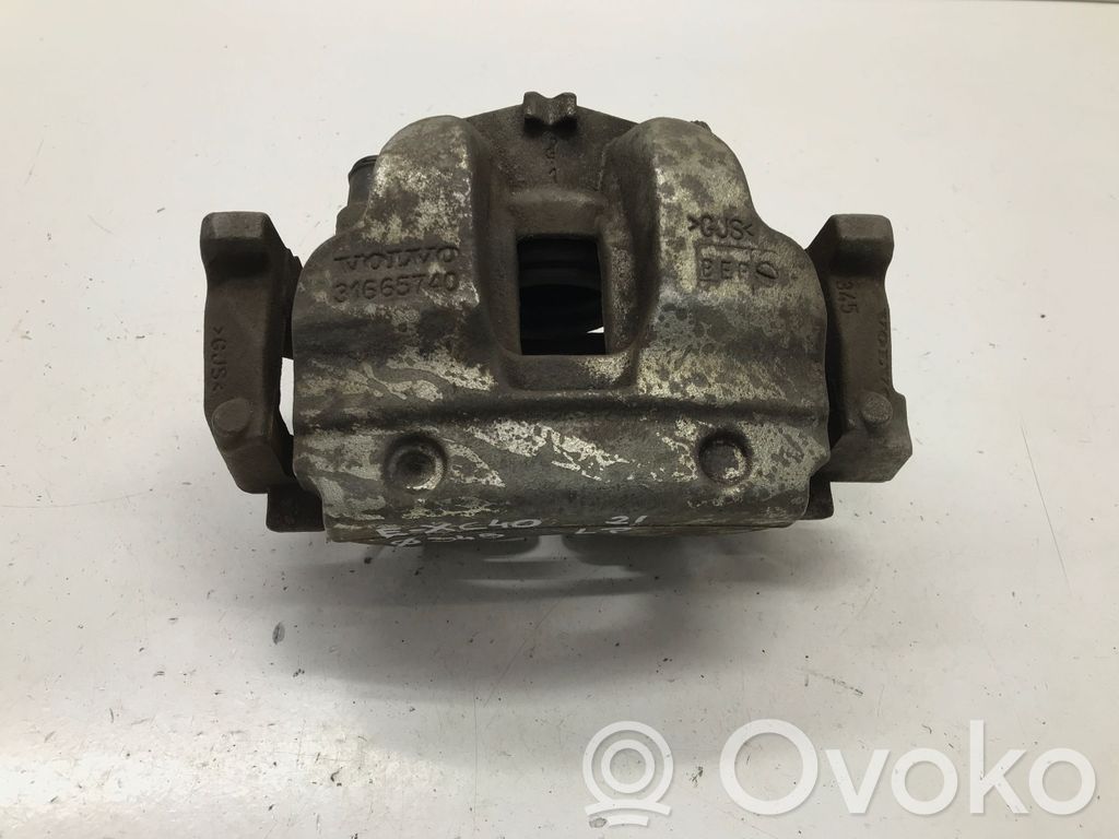 Volvo XC40 Etujarrusatula 