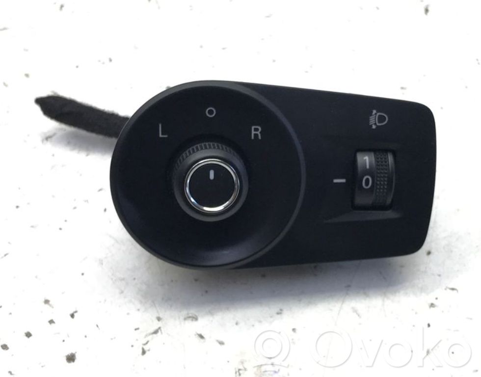 MG ZS Wing mirror switch 