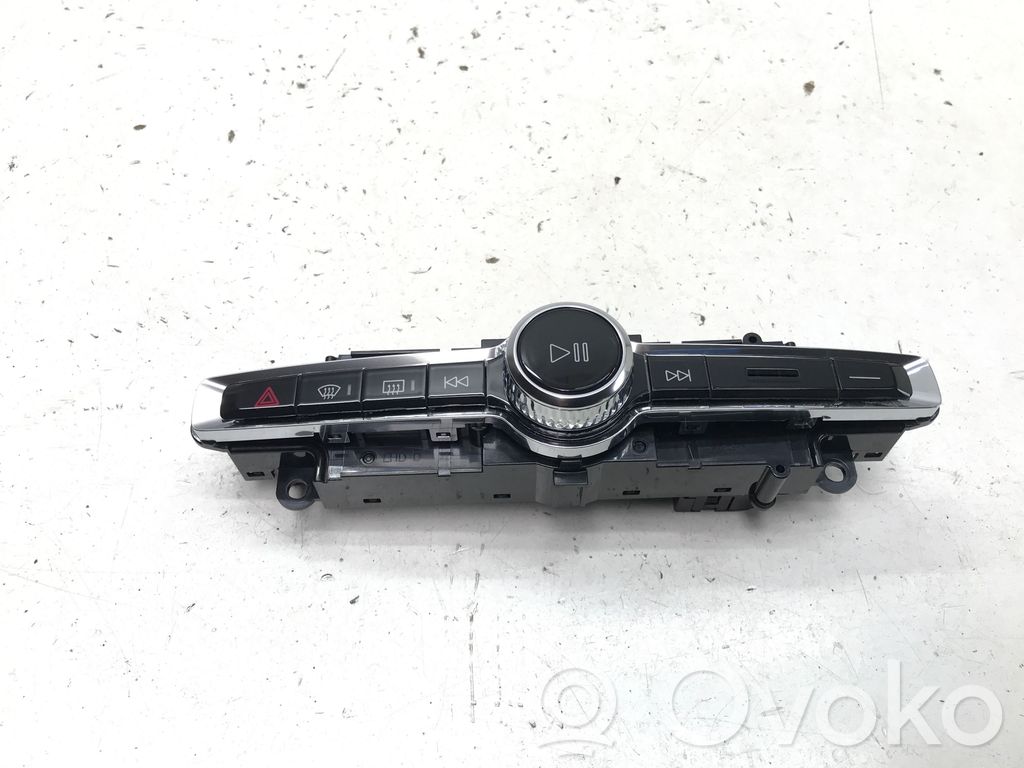 Volvo XC40 A set of switches 