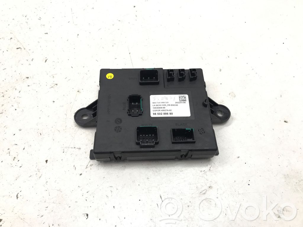 Tailgate/trunk control unit/module   9850288680