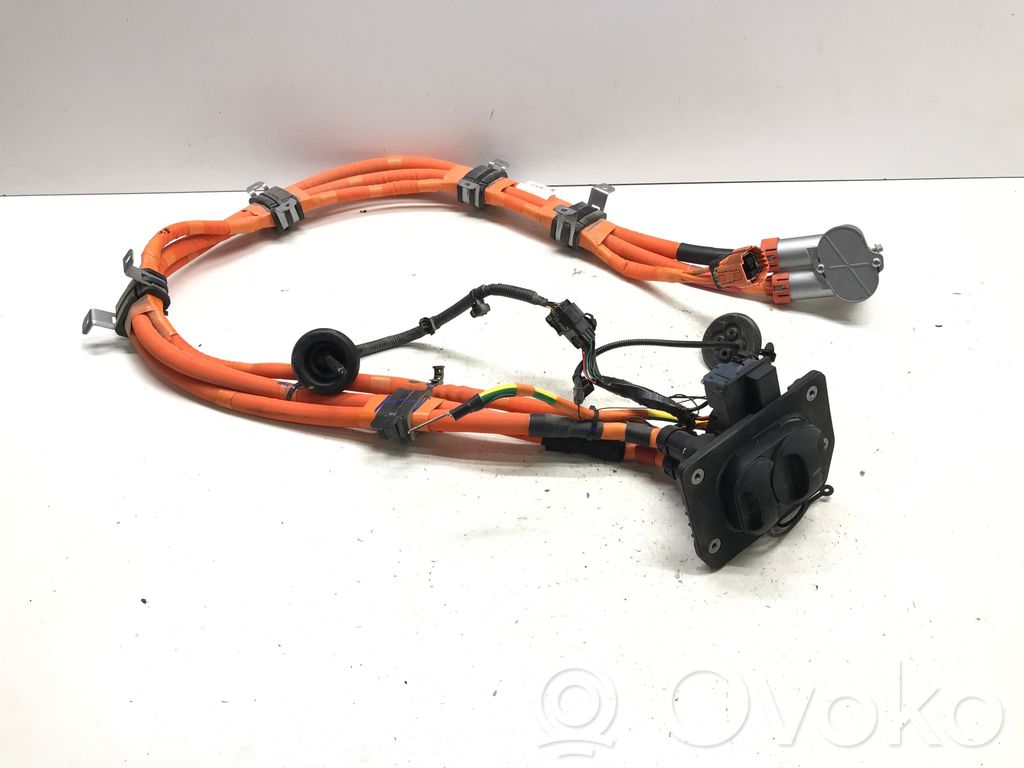 Gniazdo ładowania samochodu elektrycznego   EKER2106400,1359857400