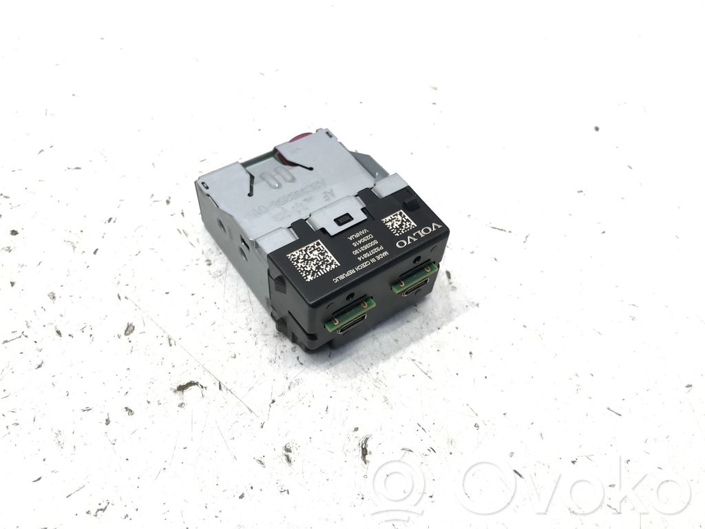 Volvo XC40 Enchufe conector USB 