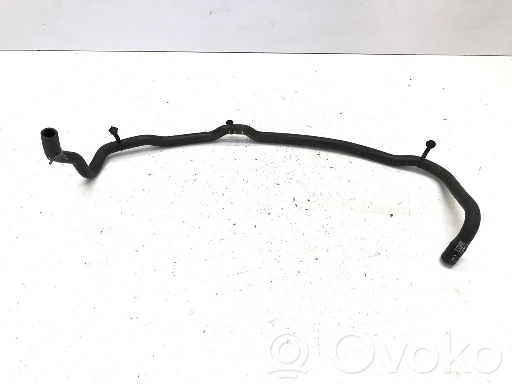 Volvo XC40 Przewód / Wąż chłodnicy 