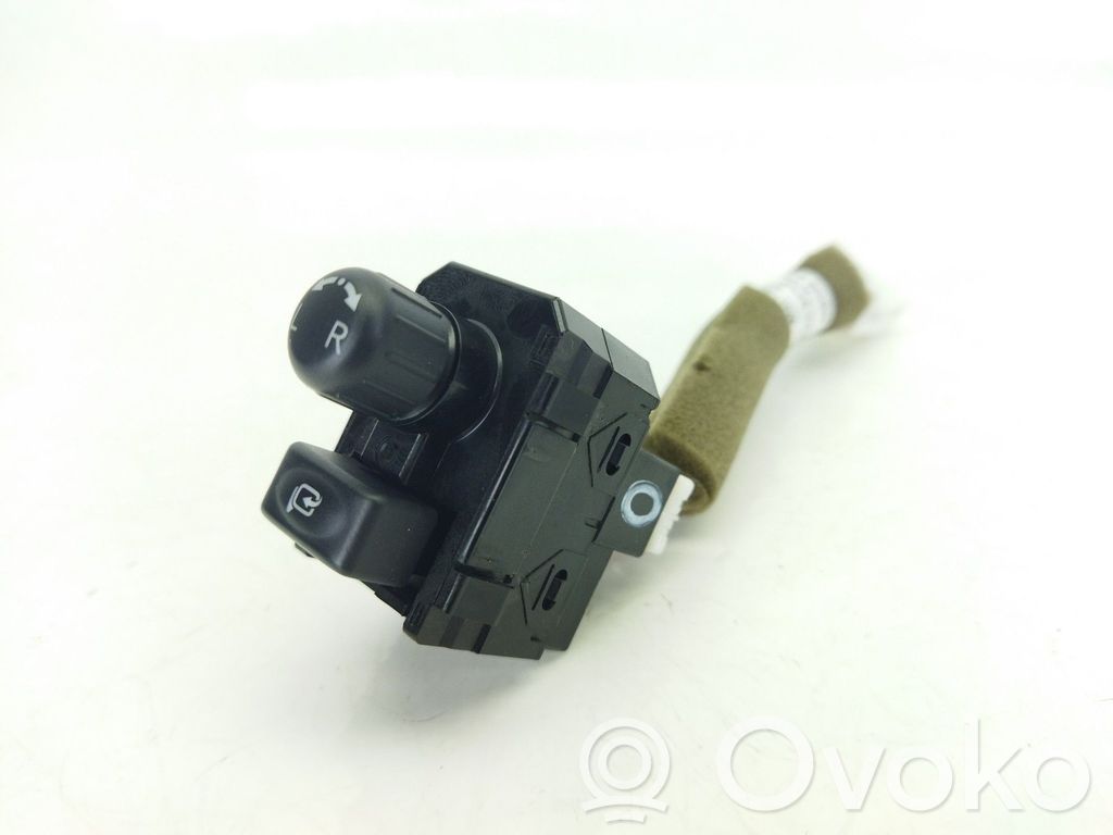 Nissan Navara D23 Interruptor del espejo lateral 