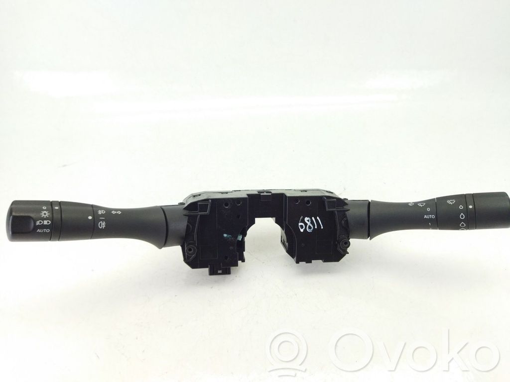 Renault Fluence Multifunctional control switch/knob 