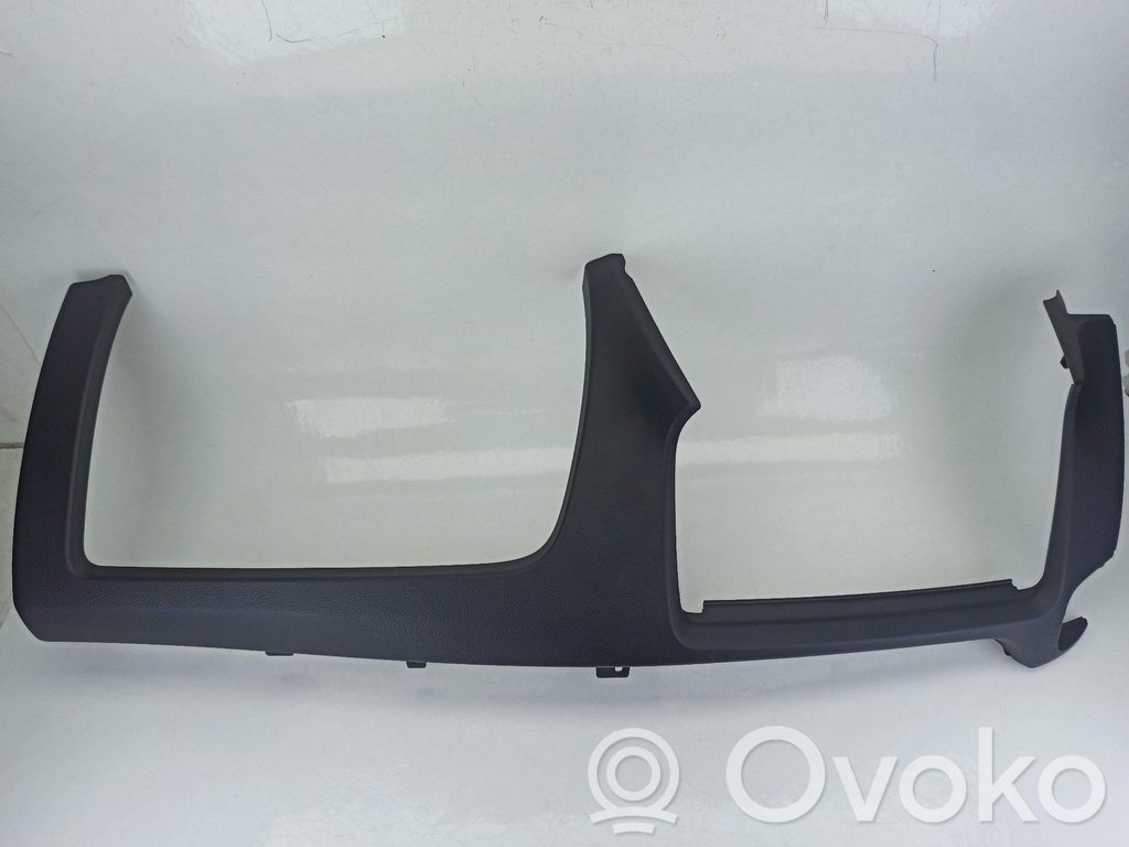 BMW X1 E84 Osłona tylnej klapy 