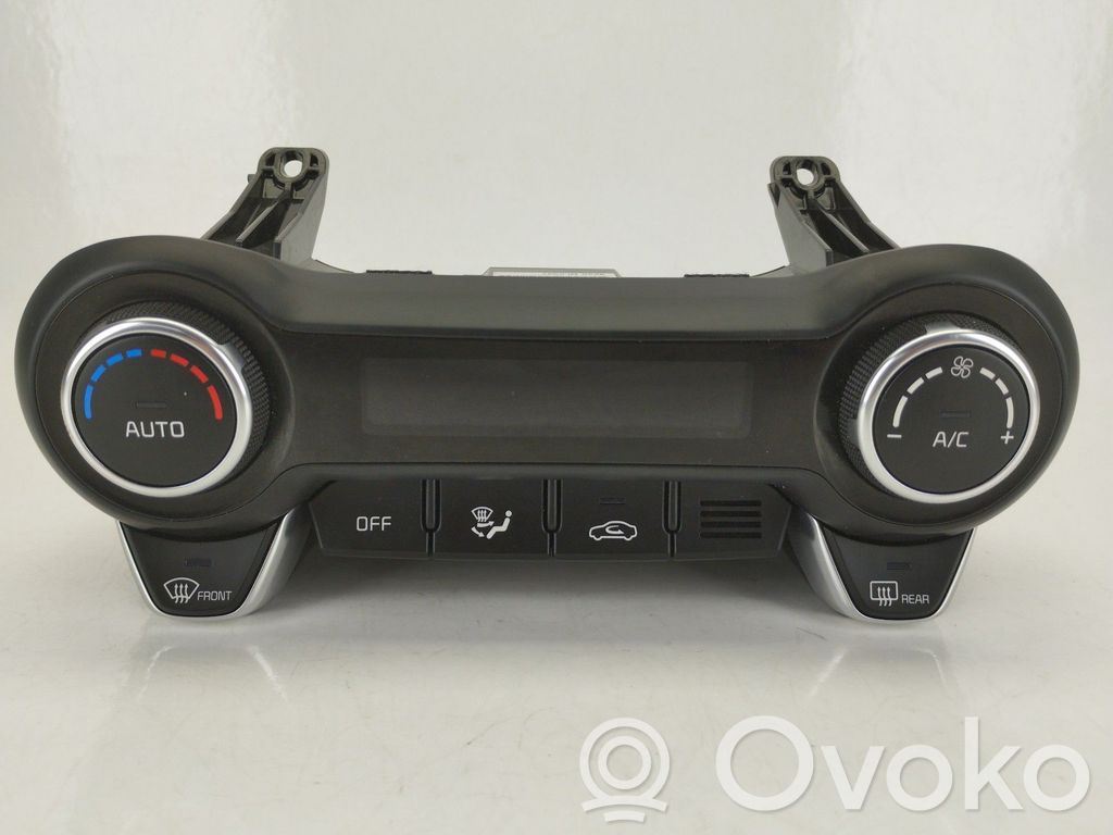 KIA Stonic Climate control unit 