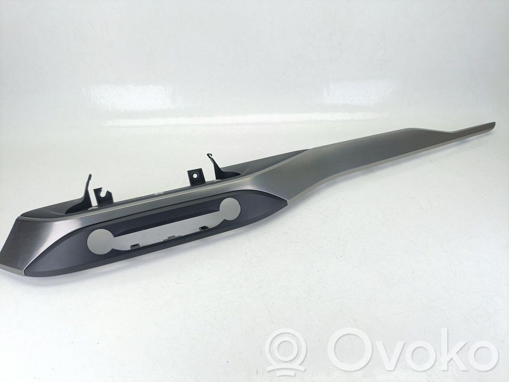 Ford Focus Bottom trim 