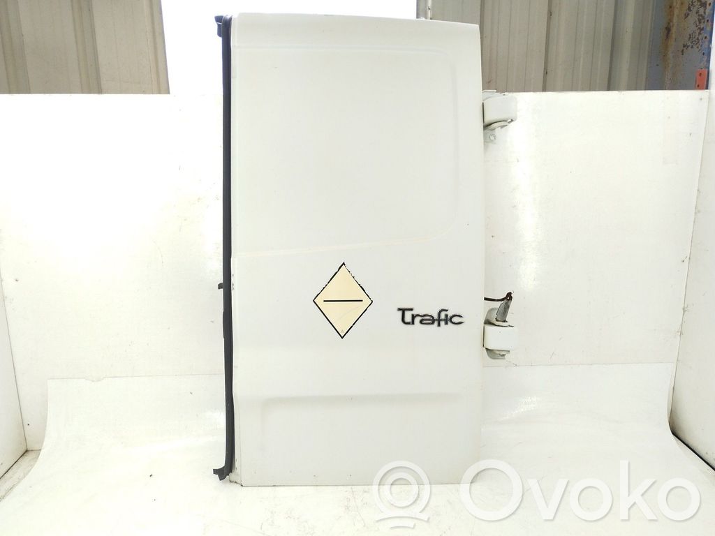 Renault Trafic II (X83) Puerta del maletero/compartimento de carga 