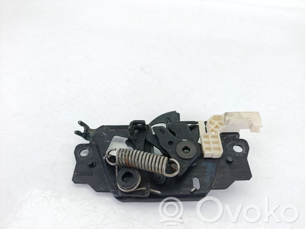 Ford Kuga II Tie down hook / loop 