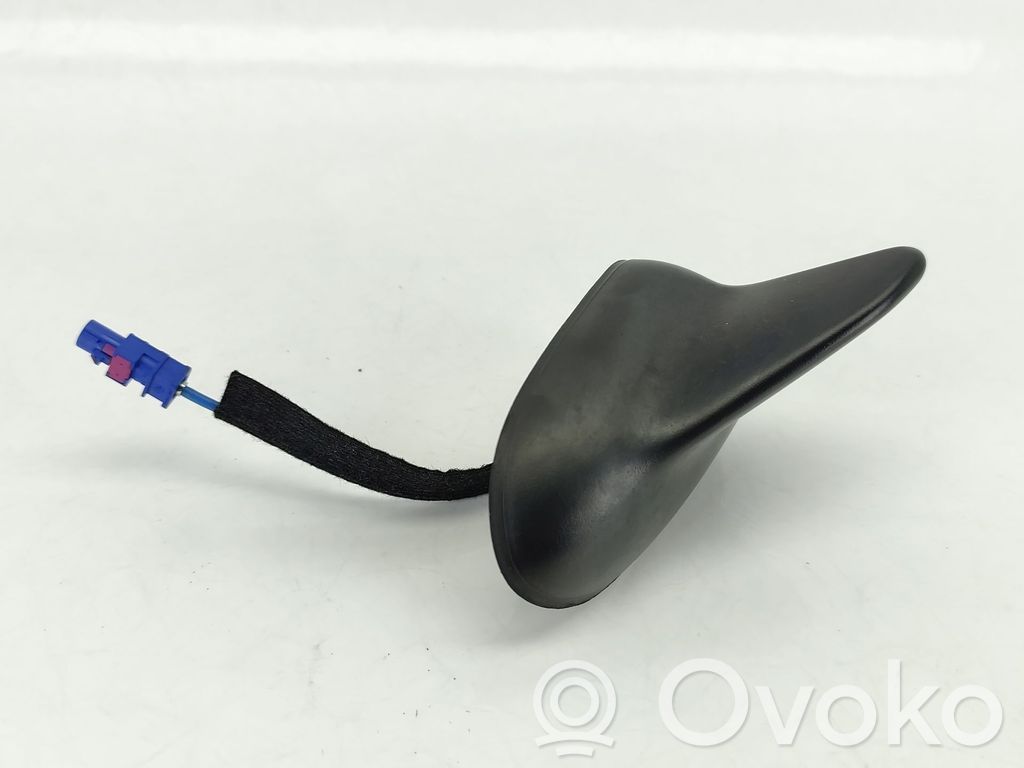 Opel Astra K Radion antenni 
