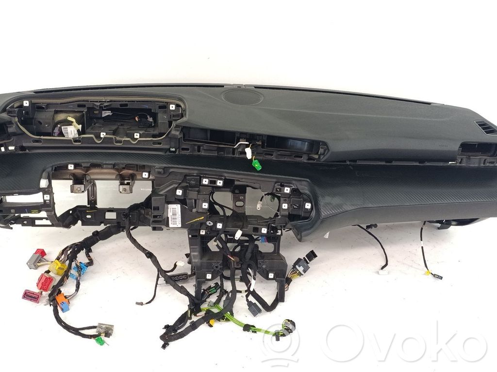 Peugeot 508 II Panel de instrumentos 