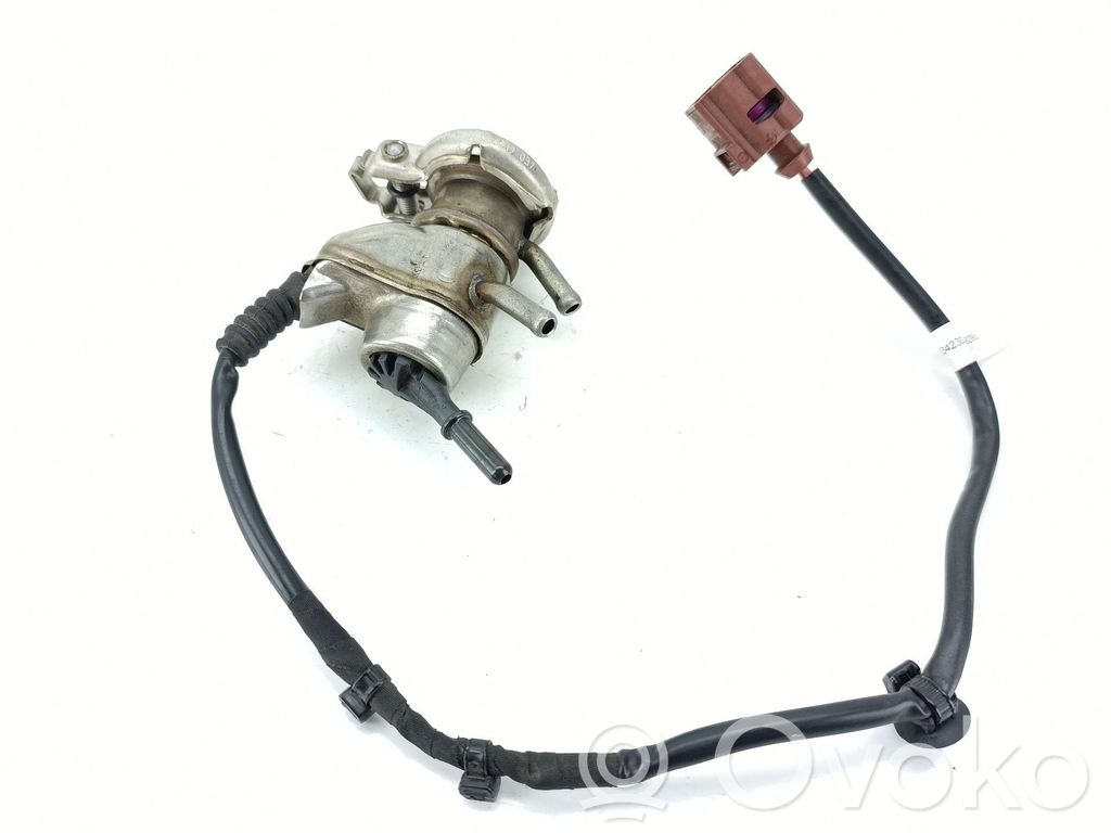 Inyector de combustible   444025159