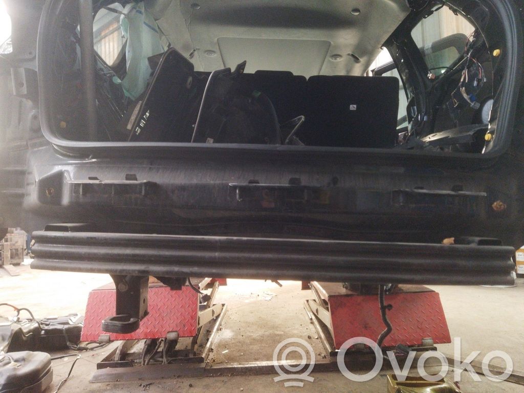 Jeep Grand Cherokee Priekinis laikiklis bamperio 