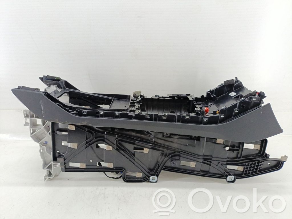 Console centrale   5Q0810100