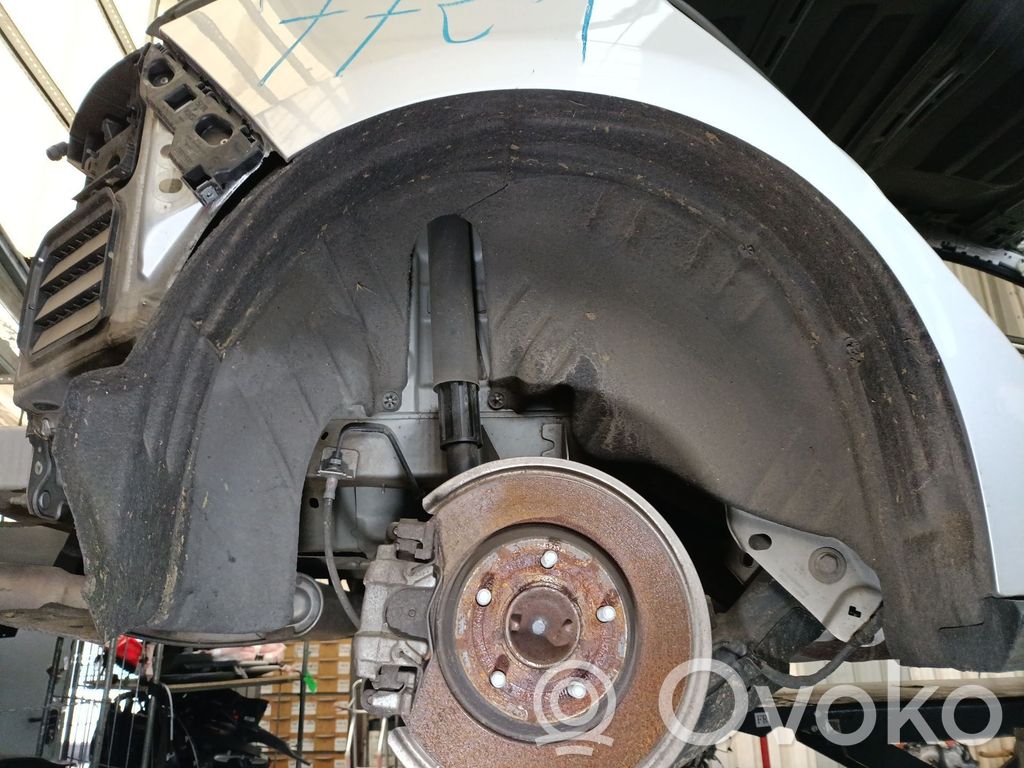 Ford Focus Revestimientos de la aleta guardabarros antisalpicaduras trasera 