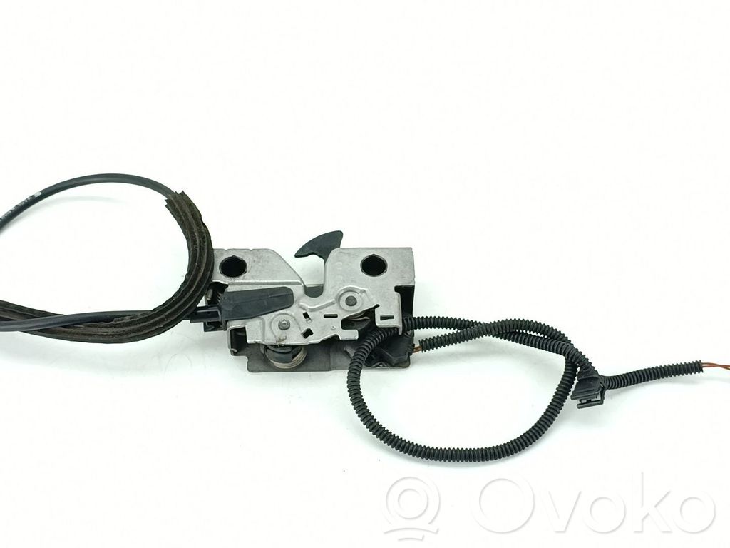 Seat Leon (5F) Tie down hook / loop 