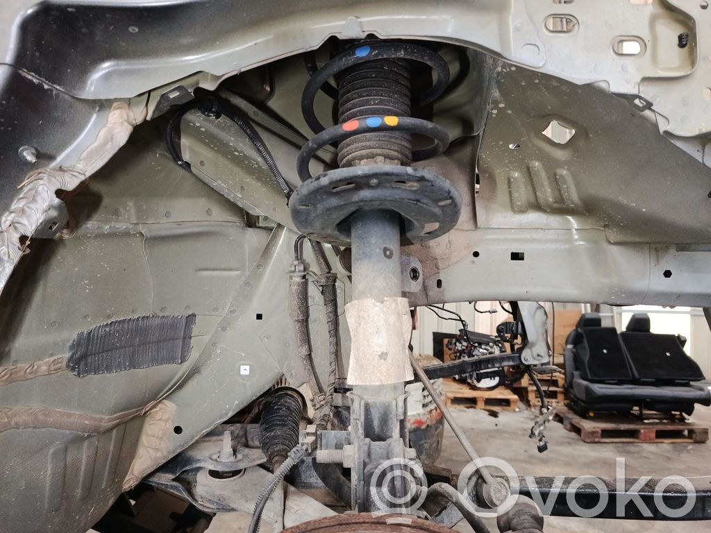 Citroen C4 SpaceTourer Etuiskunvaimennin kierrejousella 