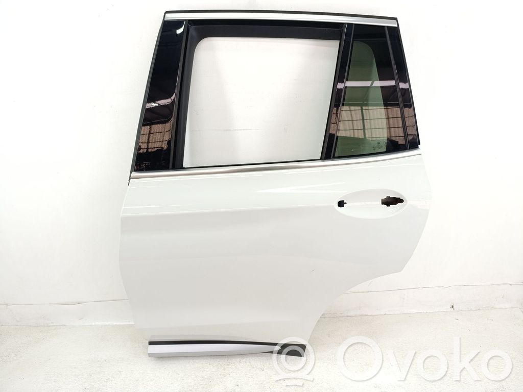 BMW X3 G01 Galinės durys 