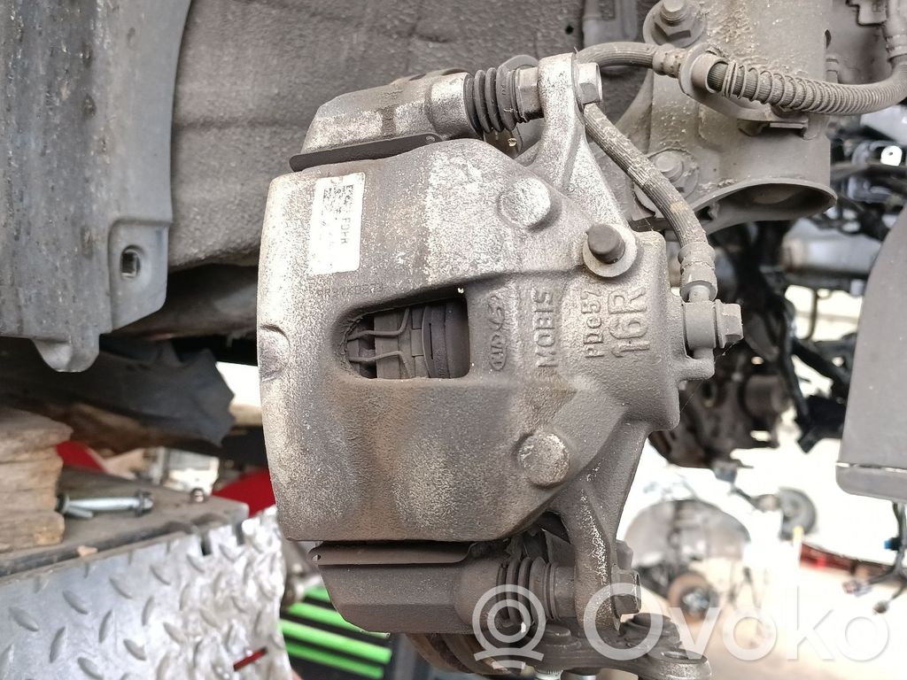 KIA Ceed Etujarrusatula 