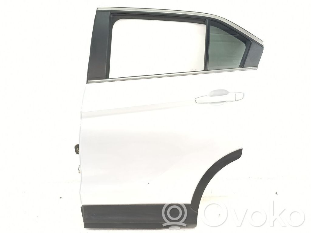 Galinės durys   82101W160P