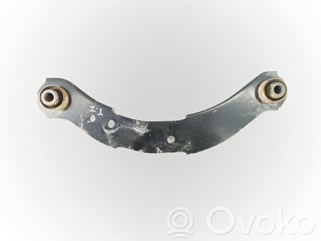 Brazo de suspensión trasero   MN184100