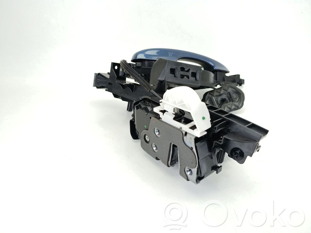 Front door lock   2725390