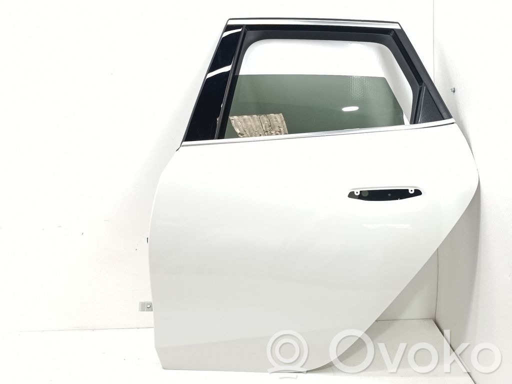 BMW 2 F46 Puerta trasera 