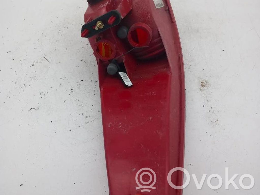 Peugeot 607 Lampa tylna 