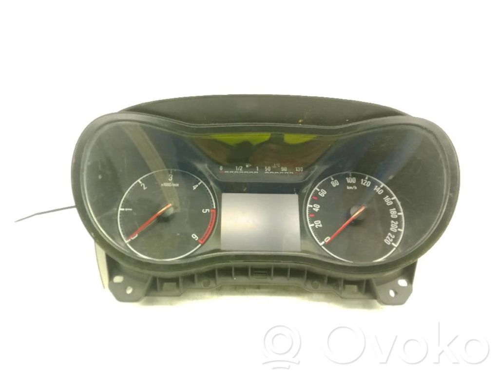 Opel Corsa E Speedometer (instrument cluster) 