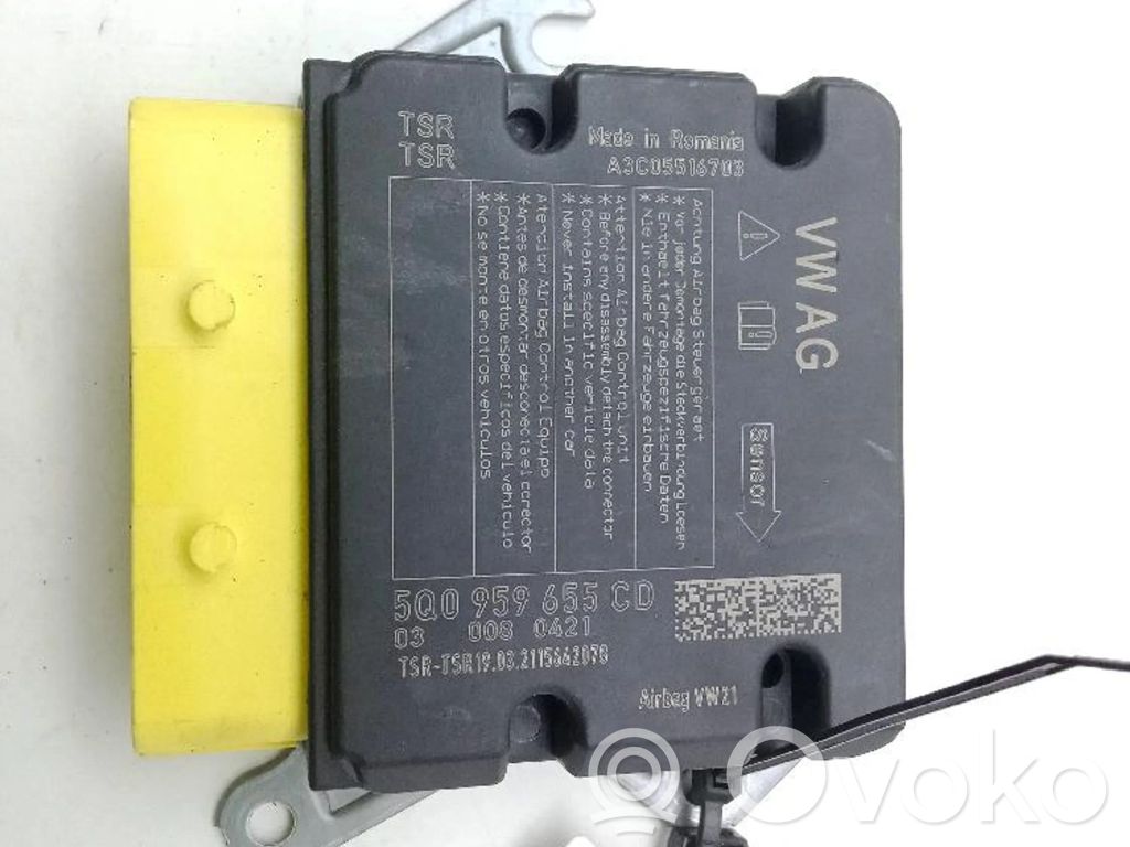 Audi Q3 F3 Centralina/modulo airbag 