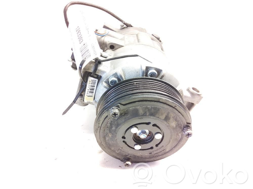 Audi A6 S6 C6 4F Kompresor / Sprężarka klimatyzacji A/C 